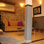Hotel Grand De Clermont 2*