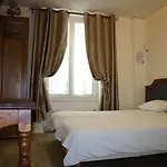 Grand De Clermont Paris