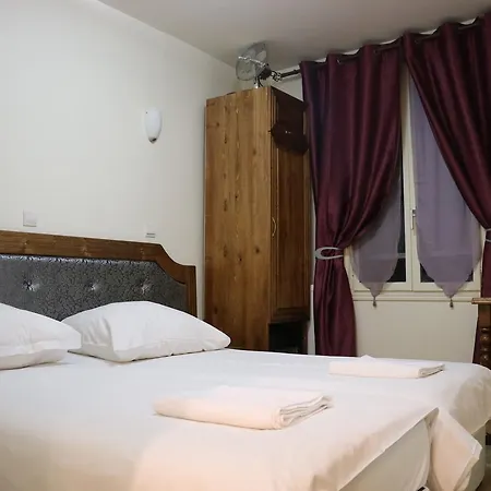Grand De Clermont Hotel Parigi