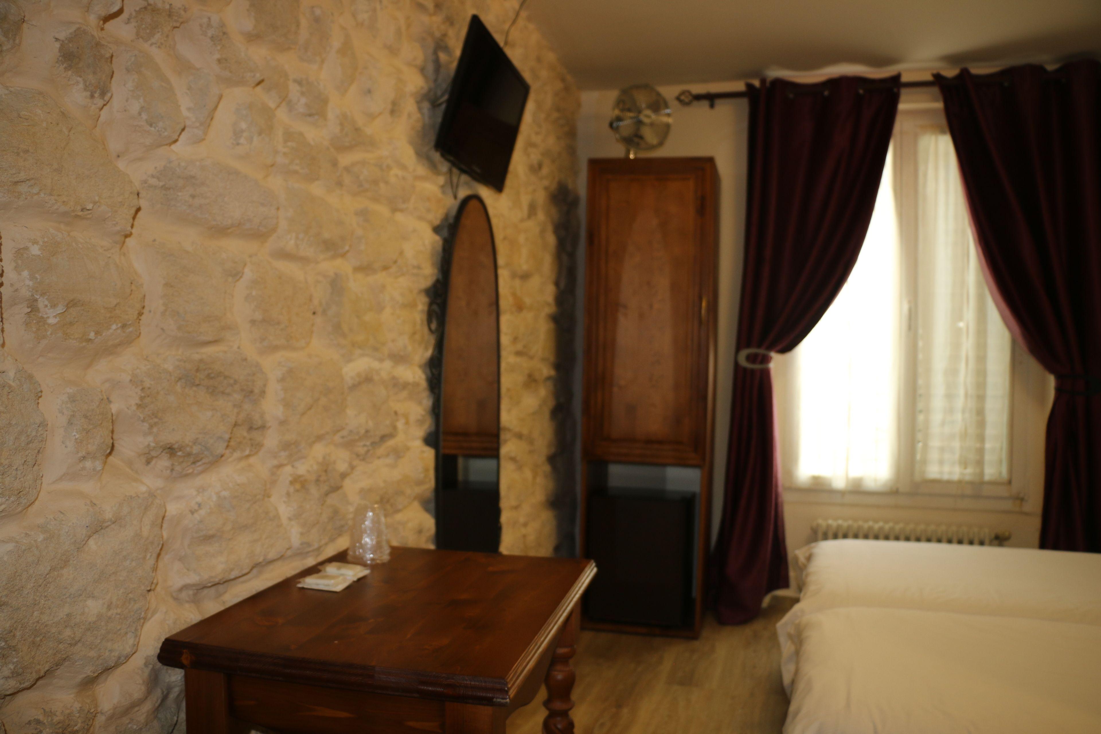 Hotel Grand De Clermont Paris